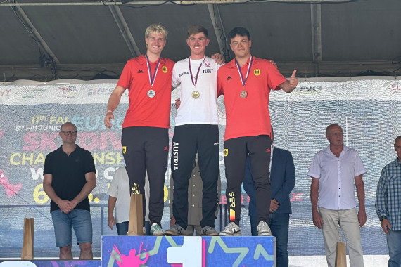 01 Siegerehrung ST Junioren male Elias Kammer und Magnus Ostler.jpeg