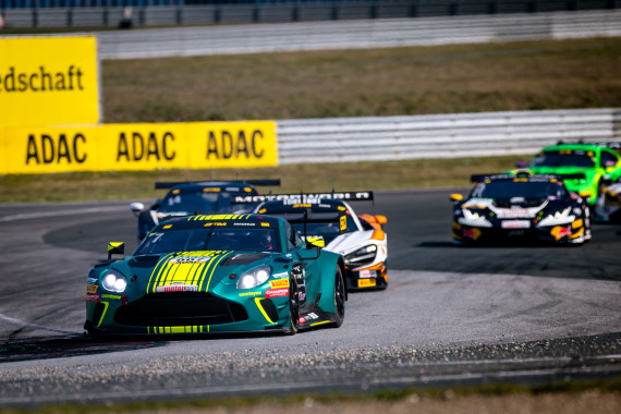 Gilles Magnus steigt mit Comtoyou Racing und Aston Martin in die DTM ein