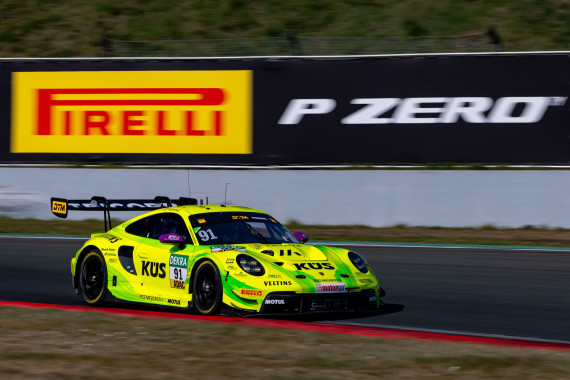 Porsche-Pilot Thomas Preining tritt im berühmten Grello-Design an