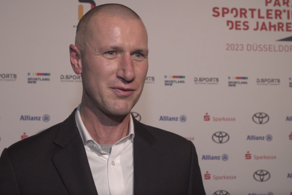 Im Interview spricht Tom Kosmehl über seine Auszeichnung als Trainer des Jahres 2023.