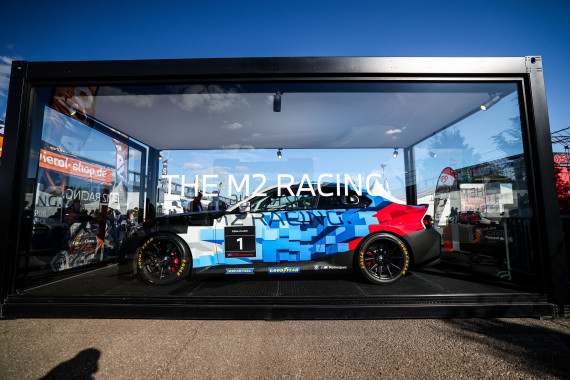 Neues Rennfahrzeug von BMW- Der BMW M2 Racing wurde in Oschersleben vorgestellt
