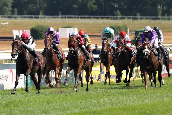 Straight gewinnt das Kölner Union-Rennen und damit den wichtigsten Derby-Test