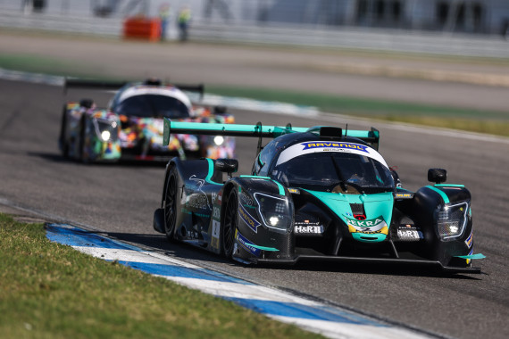 Pavel Lefterov und Danny Soufi kletterten als Zweite auf das Podium