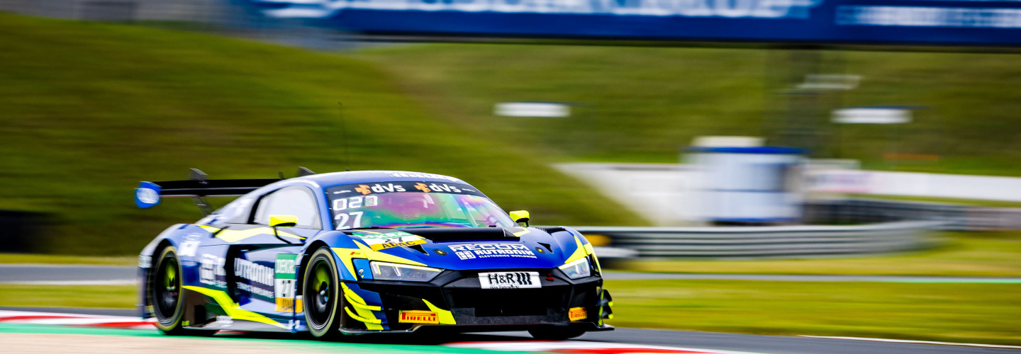 Dennis Marschall (D), Kim-Luis Schramm (D) / #27 Audi R8 LMS GT3 Evo II / Rutronik Racing