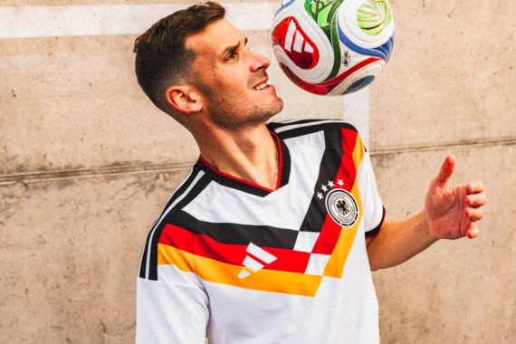 Zu sehen ist Nationalspieler Pascal Groß.