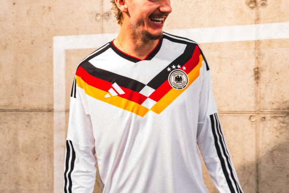 Zu sehen ist Nationalspieler Nick Woltemade.