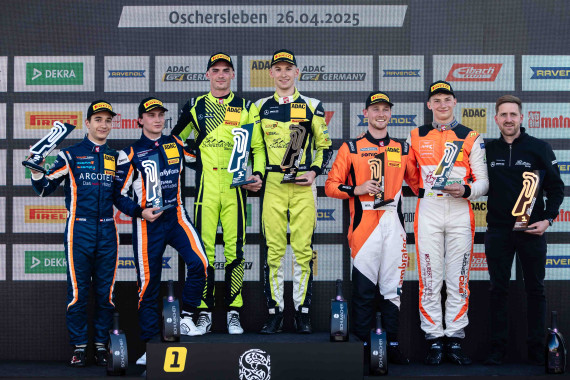 Das Podium der ADAC GT4 Germany vom Samstag