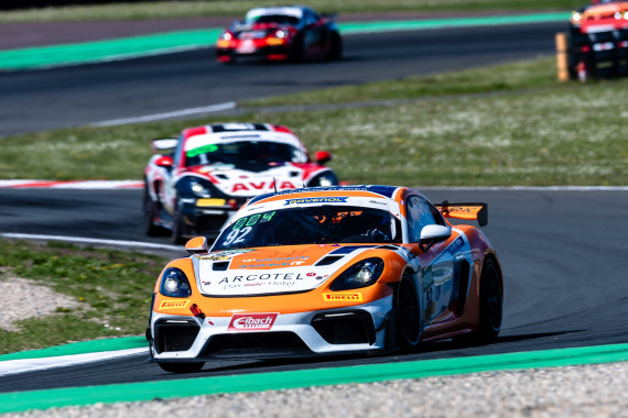 Raphael Rennhofer und Emil Heyerdahl sicherten sich nach einem starken Fight den zweiten Platz