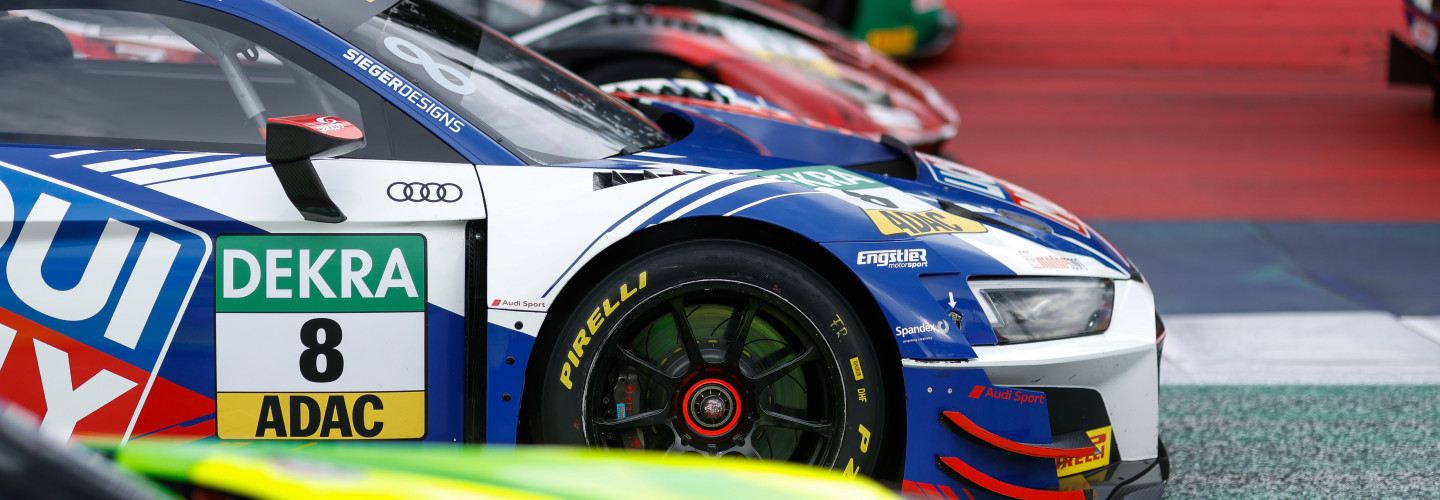 Das DEKRA Logo ist jeweils auf den Startnummern aller professionellen Rundstreckenserien des ADAC zu sehen.