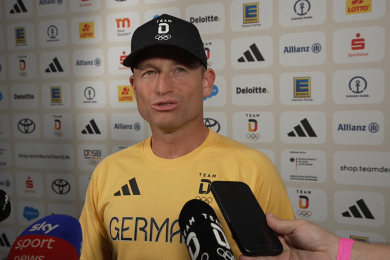 Im Interview spricht Olympiasieger Michael Jung u.a. über die Einordnung seines vierten Olympiasiegs im Vergleich zu den Vorherigen sowie den Momenten, indem er seinen Olympiasieg realisiert hat.