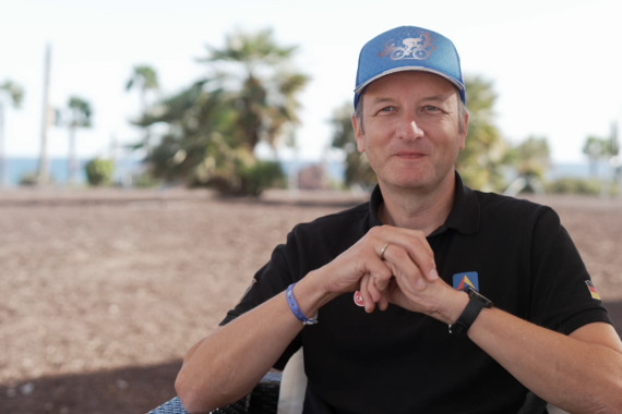 Im ersten Teil des Interviews spricht Bundestrainer Thomas Moeller u.a. über die Sportart Triathlon und darüber, was den perfekten Triathleten ausmacht.