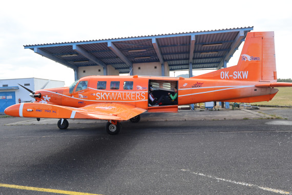 Absetzflugzeug