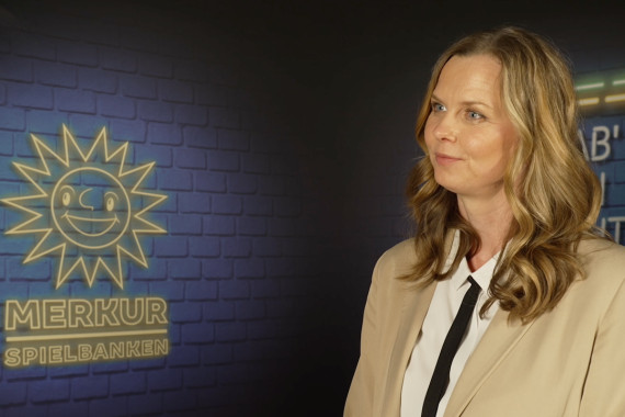 Im Interview spricht Schwimm-Olympiasiegerin Britta Steffen u.a. über die Aussichten der DSV-Athleten bei den Wettkämpfen 2025 und blickt auf die Entwicklung im deutschen Schwimmsport.