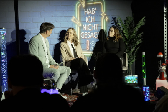 Impressionen vom Talkformat in Aachen.