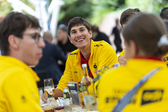 Ein Athlet beim Deutschen Empfang