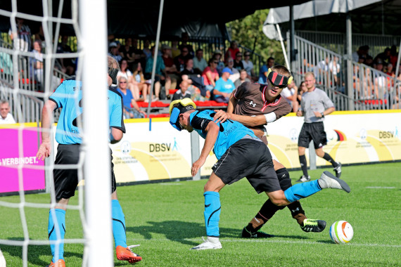 2021-08-31-Blindenfußball.JPG