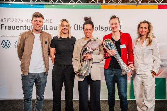 #SID2025 MixedZone: - Together WE Rise: Frauenfußball auf der Überholspur?