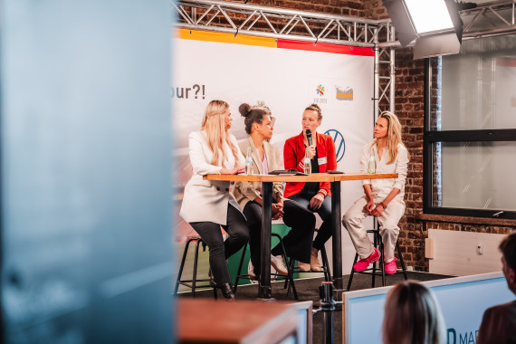 SID Mixed Zone - "Frauenfußball auf der Überholspur?!"