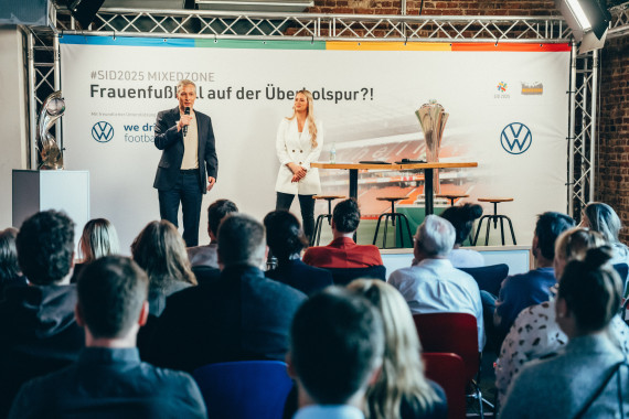 SID Mixed Zone - "Frauenfußball auf der Überholspur?!"
