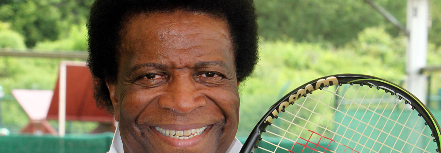 Stammgast in HalleWestfalen: Roberto Blanco beim Besuch des ATP-Rasenevents 2010.