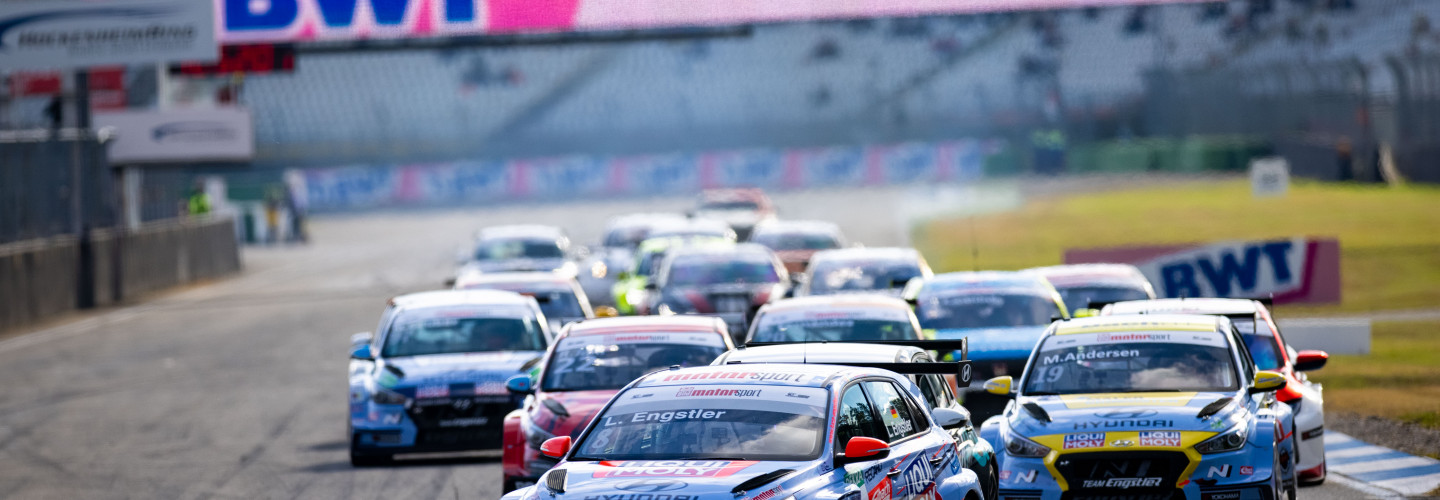 Auf und davon- Engstler ist auch im Samstagsrennen nicht zu schlagen