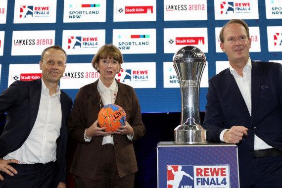 Frank Bohmann, Henriette Reker, Stefan Löcher (v.l.) Credit Stadt Köln Eduard Bopp.jpg