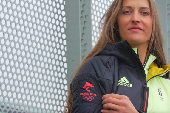 Highlightclip der Shootings, die im Vorfeld der Outfitpräsentation stattgefunden haben.