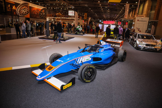 Zusammenarbeit mit der FFSA Formel 4 Academy in Frankreich