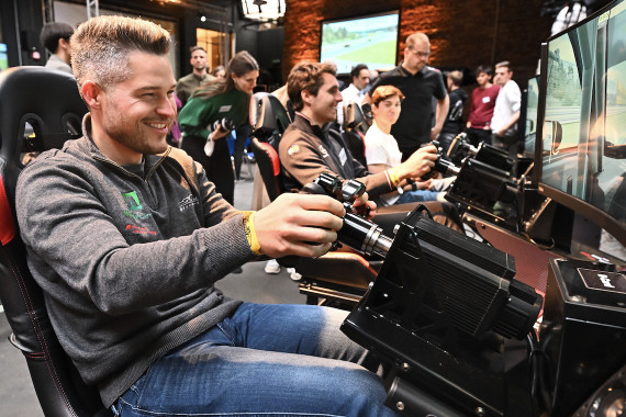 Zusammenfassender Highlightclip rund um die MixedZone zum ADAC GT Masters.