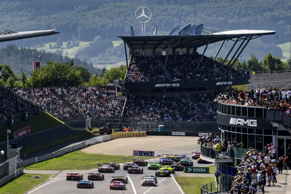 78.000 Besucher erleben die DTM auf dem Nürburgring
