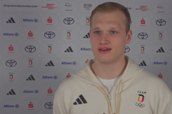 Im Interview spricht Handball-Nationalspieler David Späth über seinen Traum, bei Olympia teilzunehmen und über die prägendsten Momente seiner Karriere,