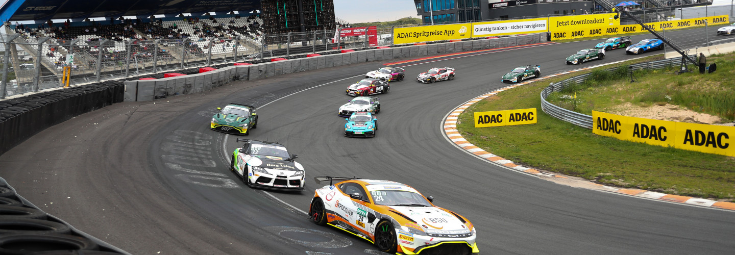 Prosport Racing feierte 2022 schon zwei Saisonsiege mit dem Aston Martin Vantage GT4