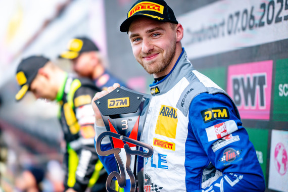 Maximilian Paul holte in der DTM bislang einen Sieg und einen weiteren Podiumsplatz