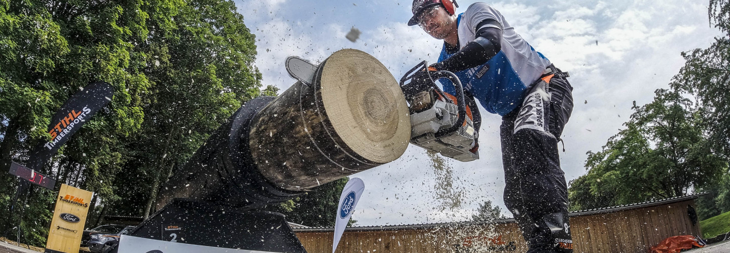 Herausforderer Robert Ebner an der Stock Saw.