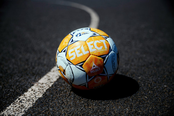SELECT UND HANDBALL-BUNDESLIGA PRÄSENTIEREN OFFIZIELLE SPIELBÄLLE ZUR SAISON 2026/27