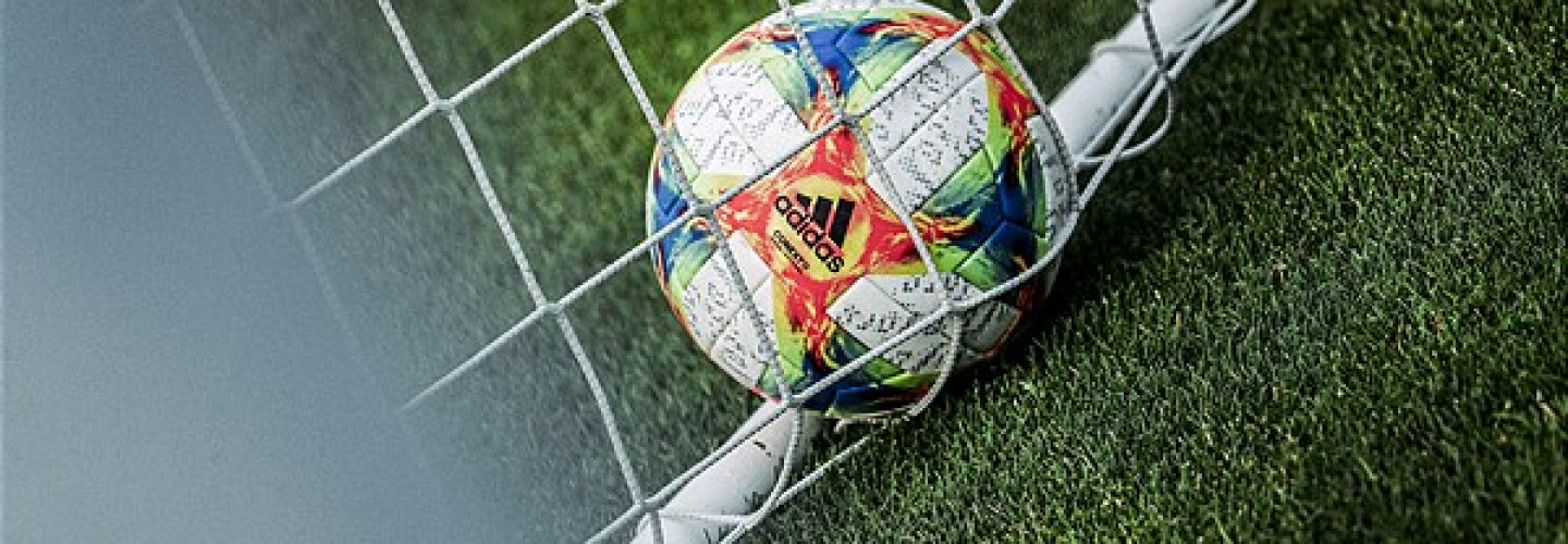 Fußball 01 (c) ServusTV GEPApictures.jpg