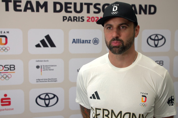 Im Interview spricht Volleyballer Georg Grozer über die Einkleidung und die Zielsetzung für die Olympischen Spiele.
