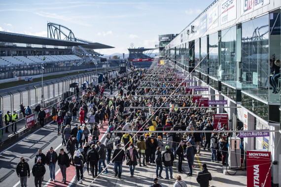Ein Highlight für Zuschauer: der Pitwalk