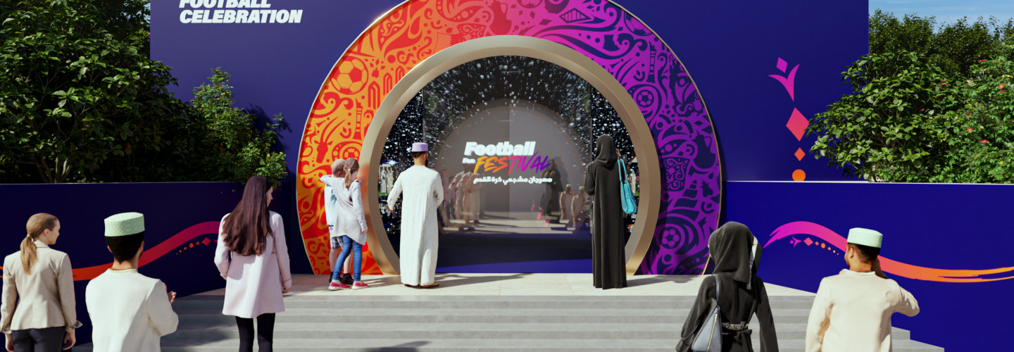 Die Deutsche Fußballnationalmannschaft testet im Vorfeld der WM abschließend im Oman, wo während des Turniers das Football-Fan-Festival stattfindet.