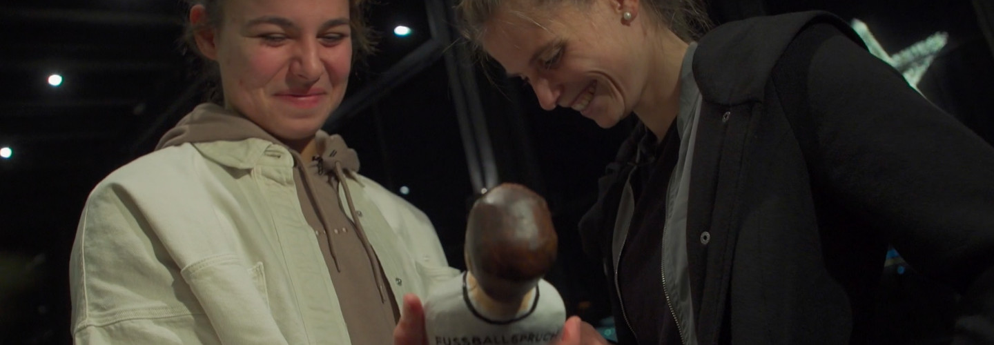 Vorschaubild Lena Oberdorf und Tabea Waßmuth