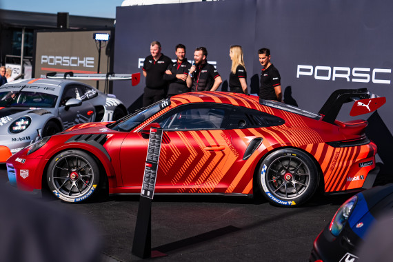 Die Neuauflage des 911 Cup überzeugt mit dem Design der Elfer-Generation 992.2