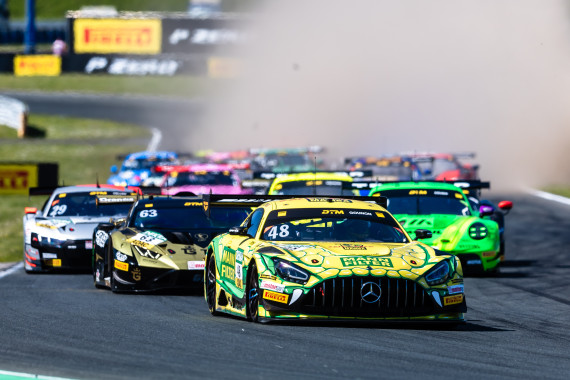 Den zweiten Platz belegte Mercedes-AMG-Fahrer Jules Gounon