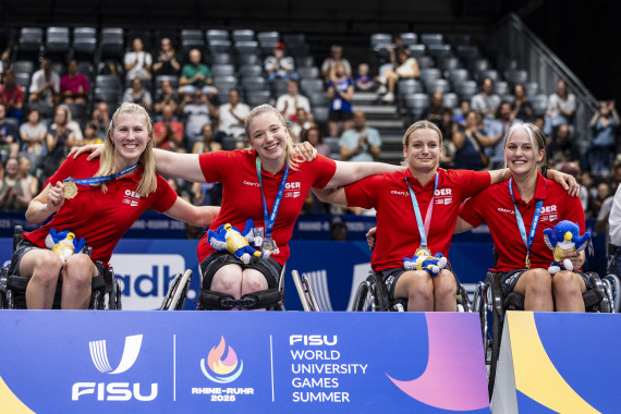 3x3 Rollstuhlbasketballerinnern gewinnen Gold