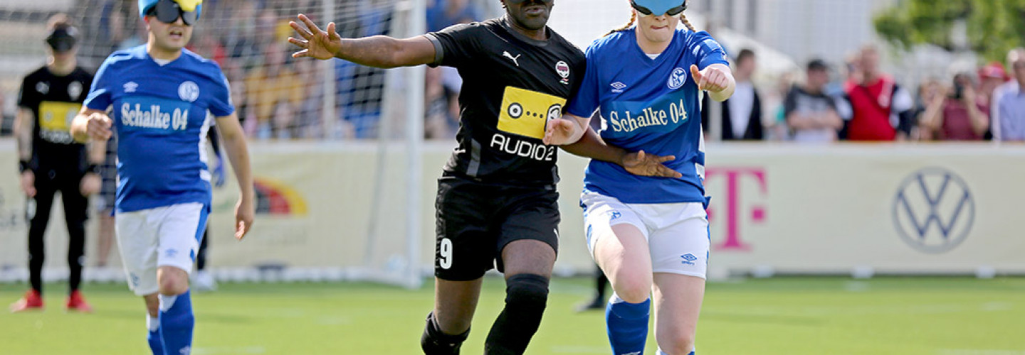 Umkämpftes Spiel zwischen dem FC Schalke und BSV Wien.