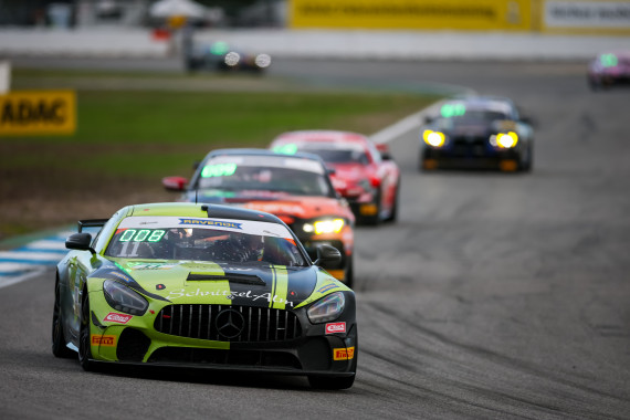 Der Mercedes-AMG GT4 der Titelträger holte vier Saisonsiege
