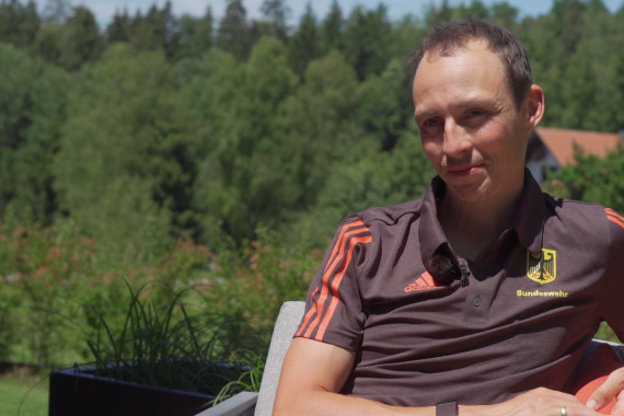 Im Interview spricht Kombinations-Olympiasieger Eric Frenzel über die bevorstehende Entscheidung des IOC zum Verbleib der Nordischen Kombination im olympischen Programm