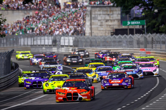Als einziger Stadtkurs Deutschlands zählt das Rennwochenende auf dem Norisring zu den Highlights