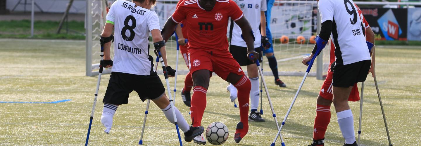 Bundesliga-Auftakt im amputierten-Fußball