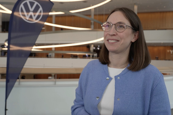 Im Interview spricht Josephine Finck, Ehrenamtsbeautragte Volkswagen AG, u.a. über das Engagement im Frauen- und Mädchenfußball und über die Möglichkeiten, das Ehrenamt und die Strukturen in den Vereinen zu stärken.