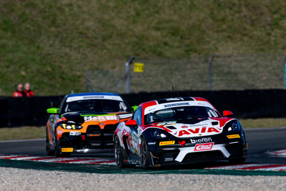 Die ADAC GT4 Germany startet 2025 mit 21 Fahrzeugen